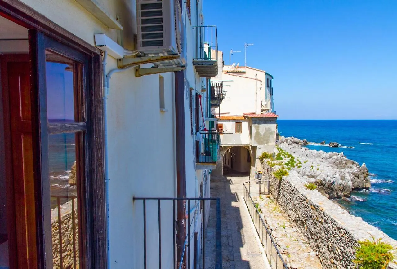 Sailor'S House Apartment Cefalu 0*,  Italy